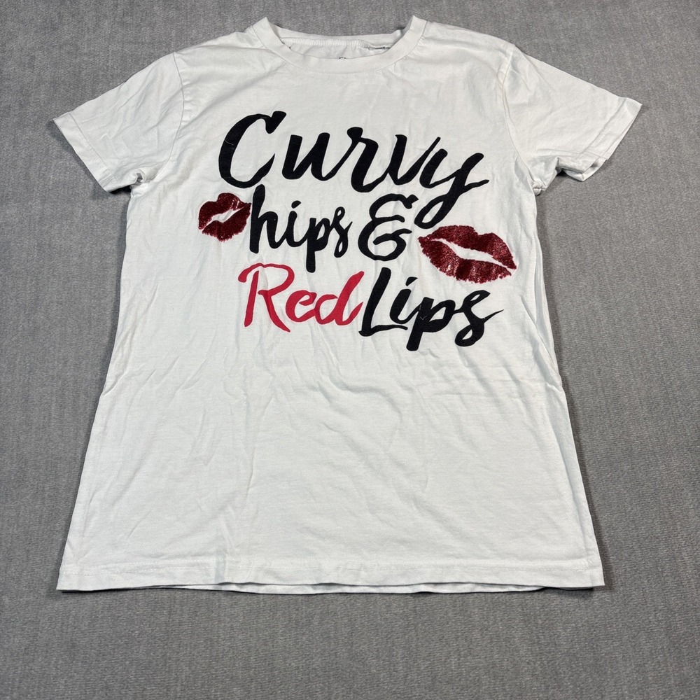On Fire Womens Short Sleeve White Graphic T Shirt Size M Curvy Hips Red Lips Tee